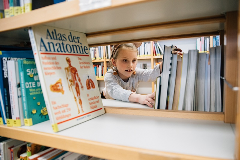 Eine Bücherei für alle: inklusive Bibliothek durch Großspende finanziert