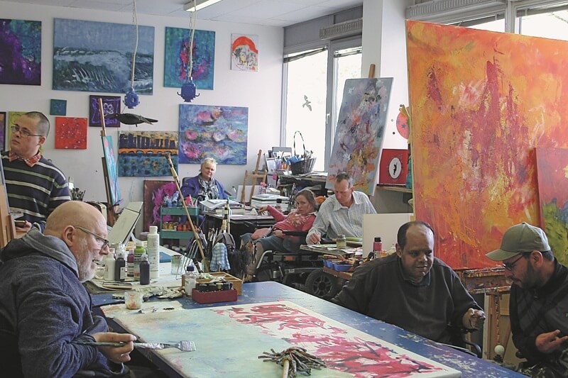 Mehrere Künstler der Kunstgruppe Groupe Smirage