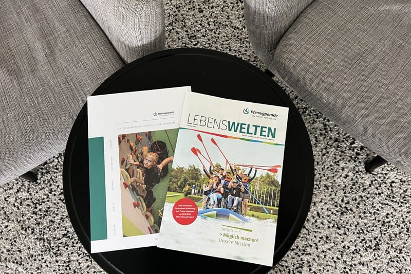 Jahresbericht und Spendenmagazin